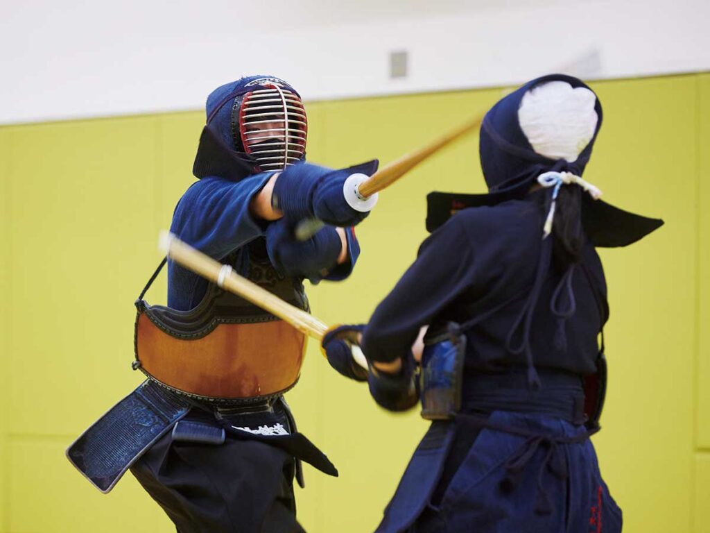 Kendo guide for high school students: from basics to competition