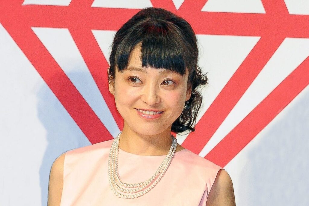 金田朋子はすごい声優！おしりかじり虫の声で有名！鬼滅の刃にも出演してた？【主要キャラ一覧】